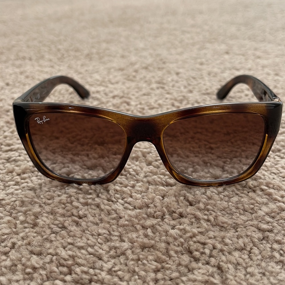 Ray-ban sunglasses *polarized - Picture 4 of 8